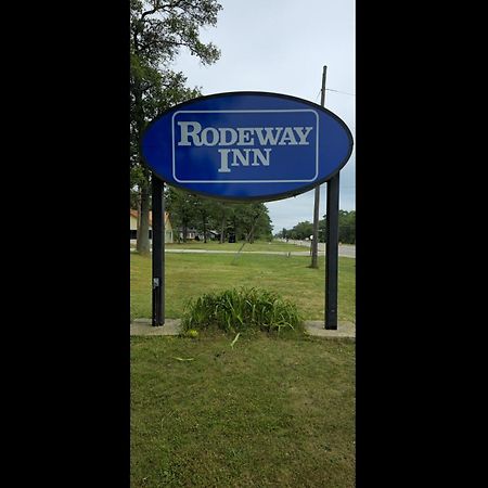 Rodeway Inn Formerly Camp Inn Lodge Oscoda Esterno foto